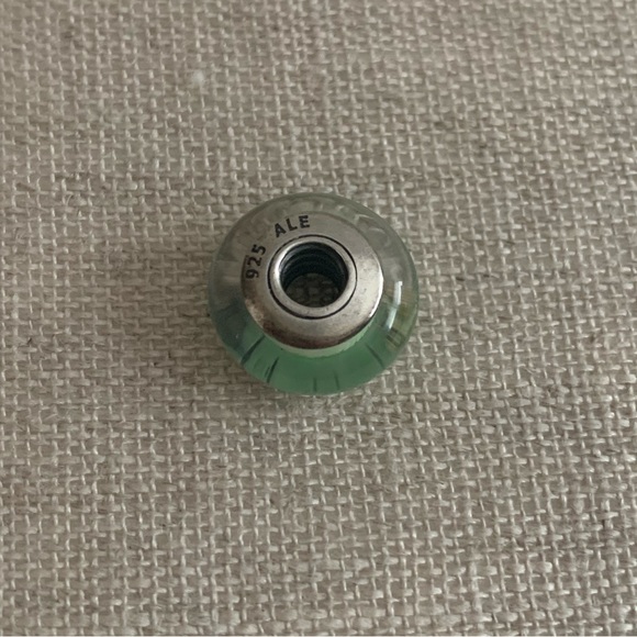 RETIRED Authentic Pandora Green Candy Stripe Murano Charm - Picture 6 of 11